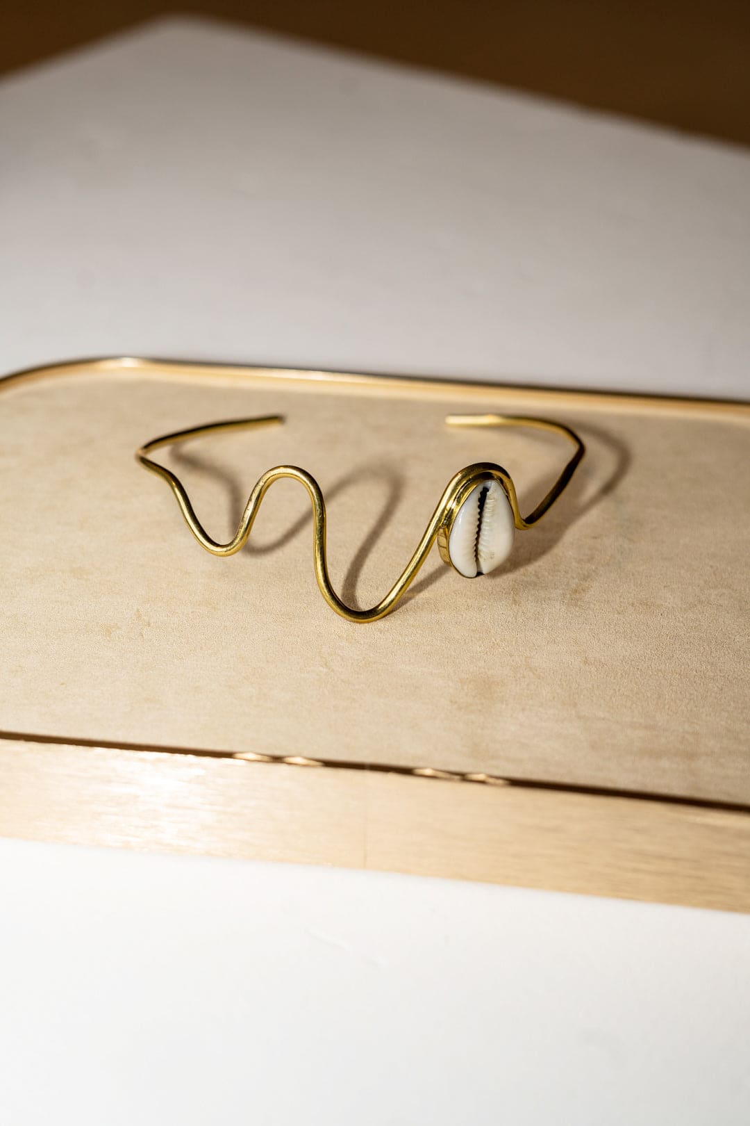Wimbi cowrie chocker