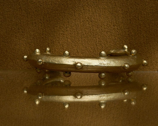 Chunky dot cuff
