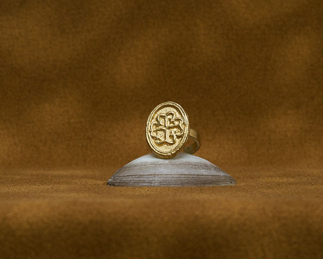 Manhyia Nyame Dua ring