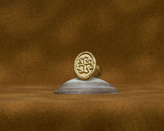 Manhyia Nyame Dua ring