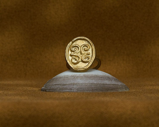 Manhyia Dwennimmen ring