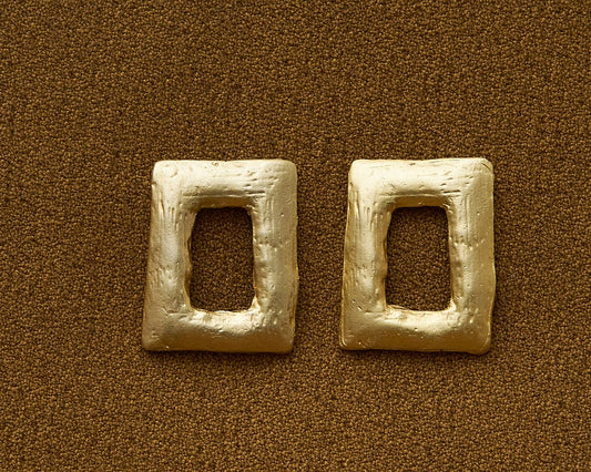 Manhyia square earrings