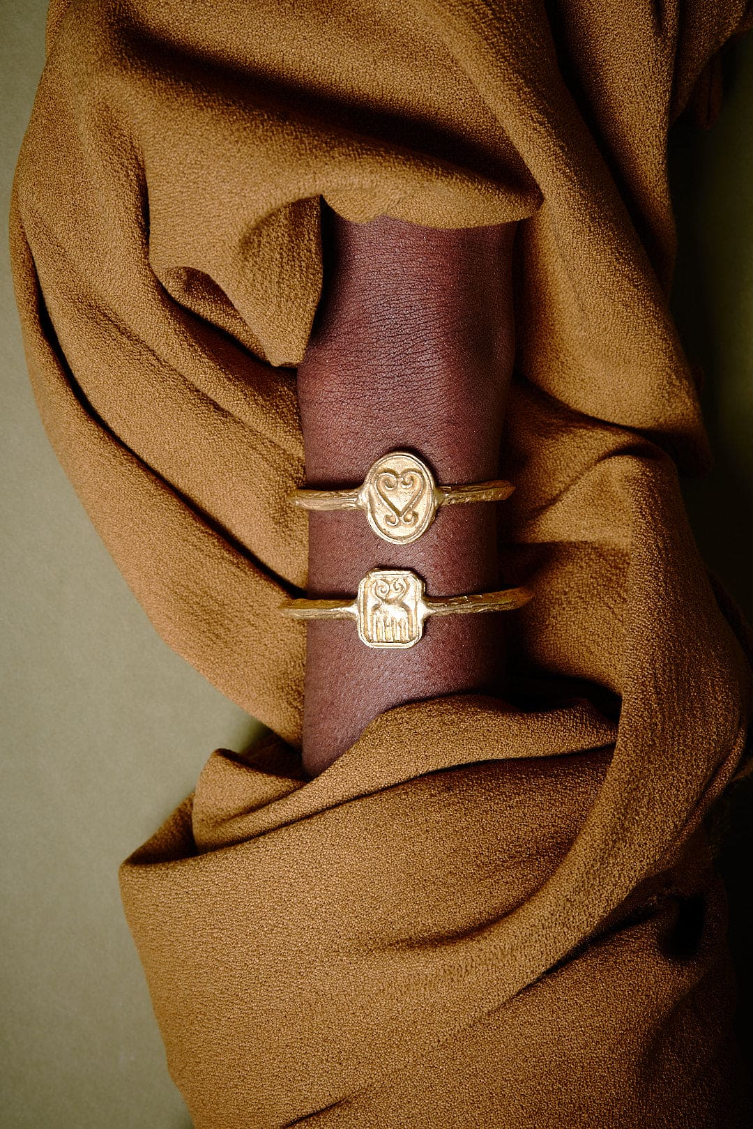 Manhyia Nyame Dua cuff